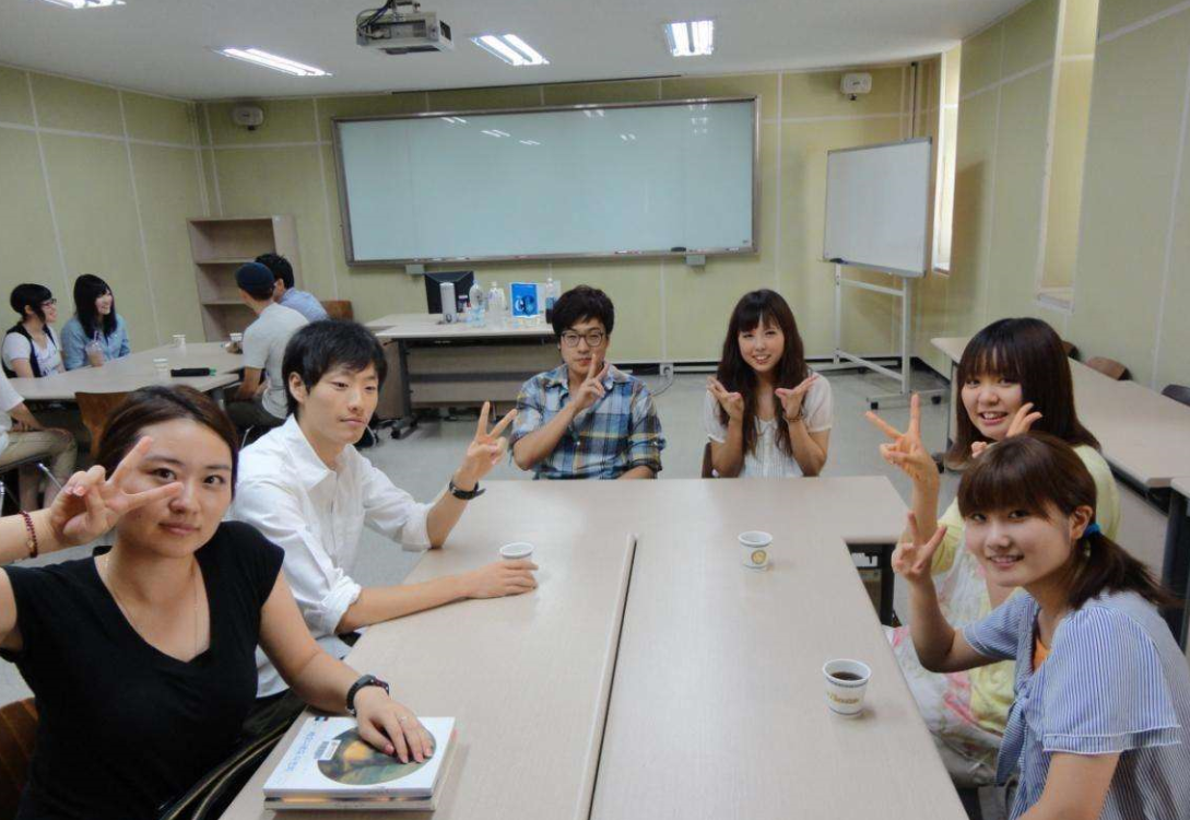 韩国留学生学习